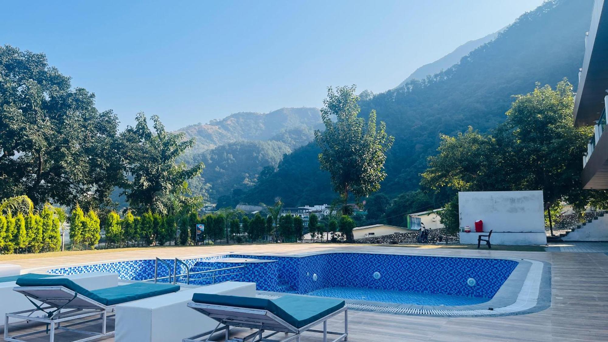 Aroma Resort Rishikesh Exterior photo