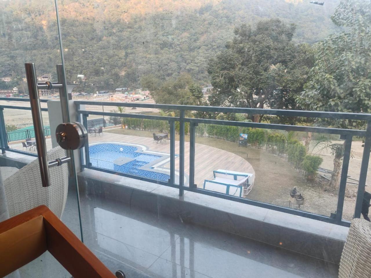 Aroma Resort Rishikesh Exterior photo
